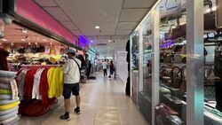 Lucky Plaza (D9), Shop House #628800441